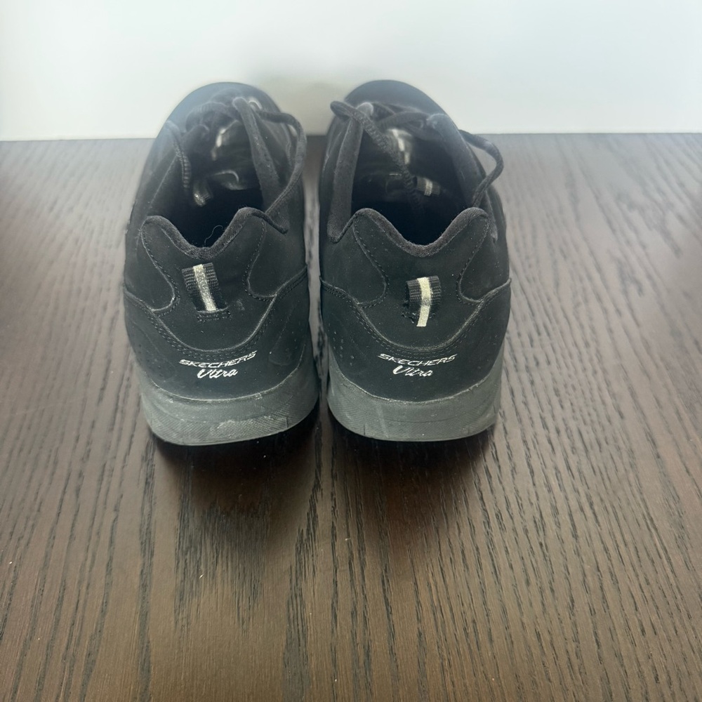 Womens 9 Skechers shoes air cooled memory foam casual black - Picture 4 of 5
